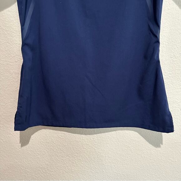 Grey's Anatomy V-Neck Scrub TOP 3-Pocket STRETCH SZ XS - Picture 11 of 16